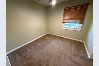 8 Sandburg Court, Clifton, IL 61727 - Photo 28