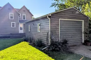 111 N Wesley Ave, Mount Morris, IL 61054 - Photo 2