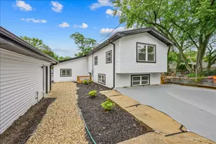 18172 W Twin Lakes Blvd, Grayslake, IL 60030 - Photo 38