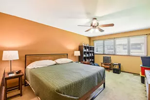 79 Castle Rock Ln, Bloomingdale, IL 60108 - Photo 12