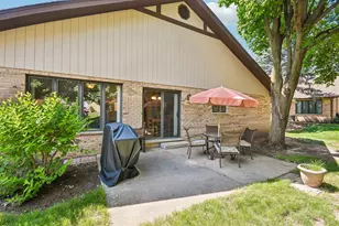 79 Castle Rock Ln, Bloomingdale, IL 60108 - Photo 22