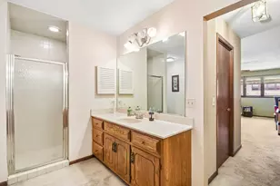 79 Castle Rock Ln, Bloomingdale, IL 60108 - Photo 14