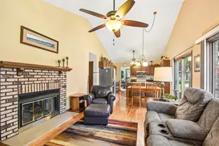 79 Castle Rock Ln, Bloomingdale, IL 60108 - Photo 4