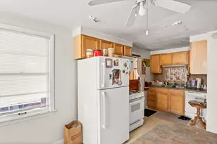 107 N Mallory Ave, Batavia, IL 60510 - Photo 28