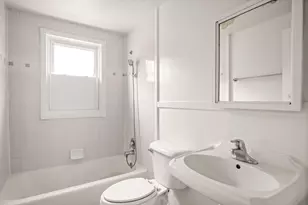 107 N Mallory Ave, Batavia, IL 60510 - Photo 10