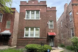 1711 N Austin Ave, Chicago, IL 60639 - Photo 1