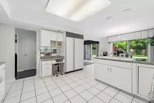 35 Barnard Ln, Highland Park, IL 60035 - Photo 14