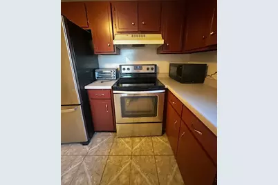 850 Des Plaines Avenue #409, Forest Park, IL 60130 - Photo 8