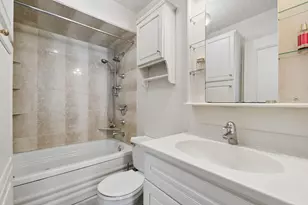 1516 N State Pkwy, Chicago, IL 60610 - Photo 10