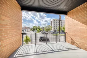 1548 W Ardmore Ave, Chicago, IL 60660 - Photo 12