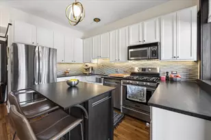 2314 W Cortez St, Chicago, IL 60622 - Photo 12