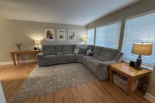 437 Spaulding Rd, Bartlett, IL 60103 - Photo 8