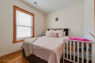 5212 S Sacramento Ave, Chicago, IL 60632 - Photo 4
