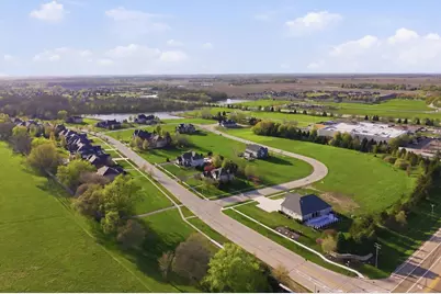 247 Merry Oaks Drive, Sycamore, IL 60178 - Photo 14