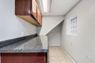 933 Dunlop Ave, Forest Park, IL 60130 - Photo 4