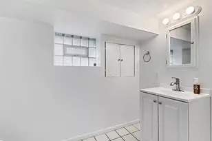 933 Dunlop Ave, Forest Park, IL 60130 - Photo 10