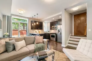 1525 N Claremont Ave, Chicago, IL 60622 - Photo 2