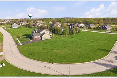 1716 Tewksberry Drive, Sycamore, IL 60178 - Photo 1