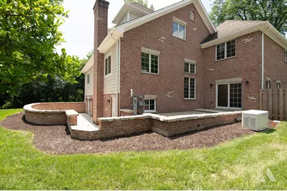 1635 Sequoia Trail, Glenview, IL 60025 - Photo 22