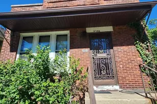 9346 S Woodlawn Ave, Chicago, IL 60619 - Photo 1