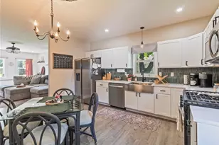 812 Painter St, Streator, IL 61364 - Photo 6