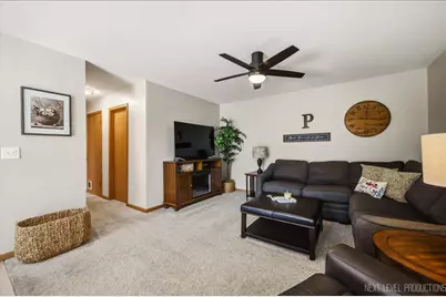 675 Parker Court, Geneva, IL 60134 - Photo 12