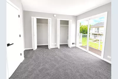 468 Meadow Green Lane, Round Lake Beach, IL 60073 - Photo 10