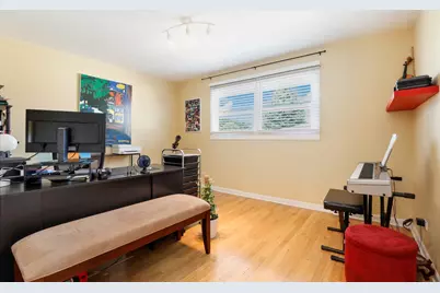 4701 W 102nd Street, Oak Lawn, IL 60453 - Photo 12