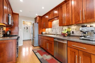 4701 W 102nd St, Oak Lawn, IL 60453 - Photo 8