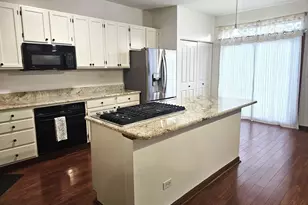 1293 Georgetown Way, Vernon Hills, IL 60061 - Photo 16