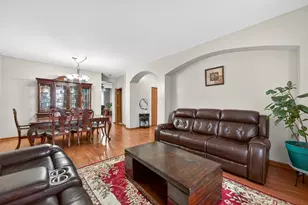 1293 Georgetown Way, Vernon Hills, IL 60061 - Photo 8