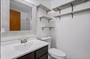9970 W Oak Forest Dr, Beach Park, IL 60099 - Photo 16