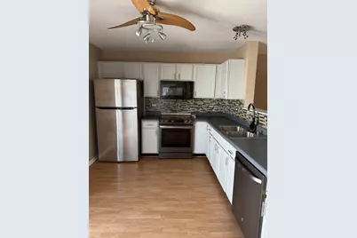 123 Holiday Lane, Hainesville, IL 60073 - Photo 6