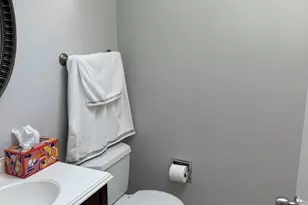 1907 Gresham Cir, Wheaton, IL 60187 - Photo 8