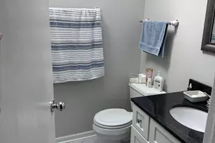 1907 Gresham Cir, Wheaton, IL 60187 - Photo 6