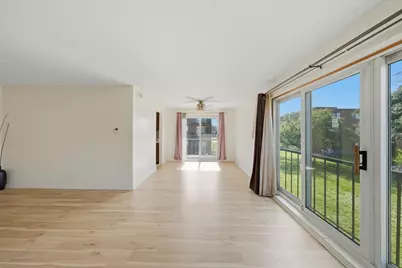 10230 Washington Avenue #2C, Oak Lawn, IL 60453 - Photo 4