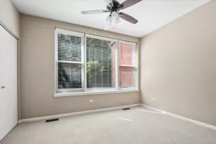 960 N Crosby St, Chicago, IL 60610 - Photo 10
