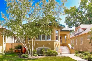 1212 N Ridgeland Ave, Oak Park, IL 60302 - Photo 1