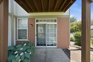 541 N Fox Trl, Round Lake, IL 60073 - Photo 30