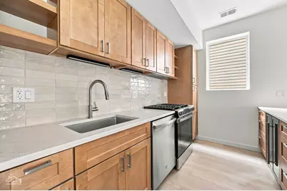 1118 W 19th Street, Chicago, IL 60608 - Photo 36