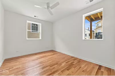 1118 W 19th Street, Chicago, IL 60608 - Photo 10
