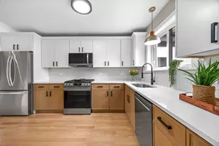 1307 Pershing Ave, Wheaton, IL 60189 - Photo 10