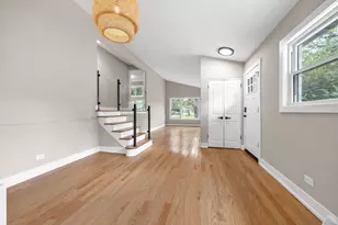 1307 Pershing Ave, Wheaton, IL 60189 - Photo 8