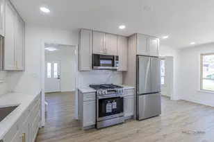 308 Wheeling Ave, Wheeling, IL 60090 - Photo 12