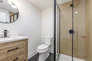 308 Wheeling Ave, Wheeling, IL 60090 - Photo 20