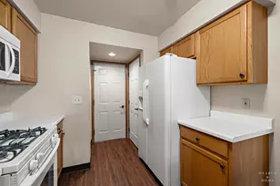 677 Silver Creek Rd, Woodstock, IL 60098 - Photo 16