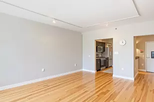 8 E Randolph St, Chicago, IL 60601 - Photo 10