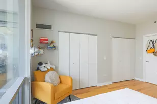 8 E Randolph St, Chicago, IL 60601 - Photo 14