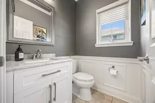 6 W Jayne St, Lemont, IL 60439 - Photo 12