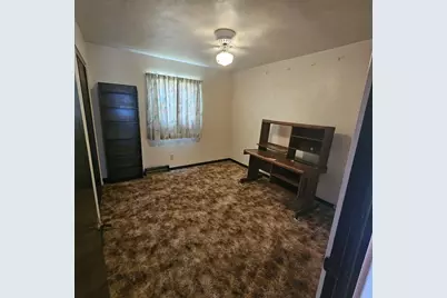 573 Gordon Avenue, Calumet City, IL 60409 - Photo 8